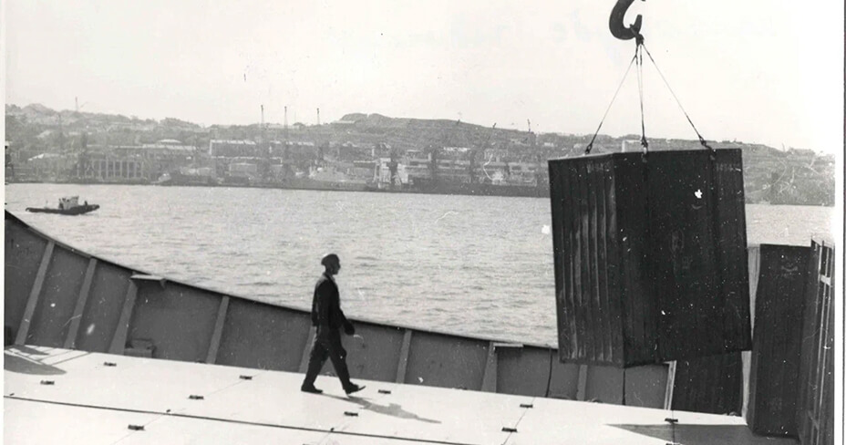 Обработка контейнеров в порту Владивосток,<br class="only-desktop"> 1980-е годы