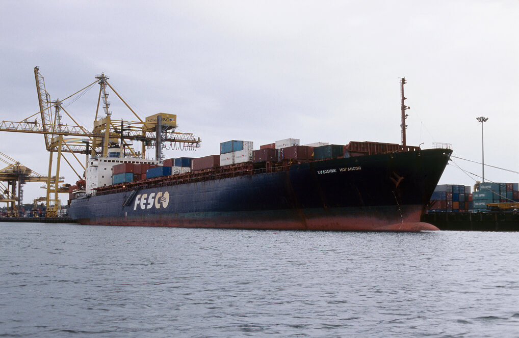 Контейнеровоз «Художник Иогансон», 2004 год