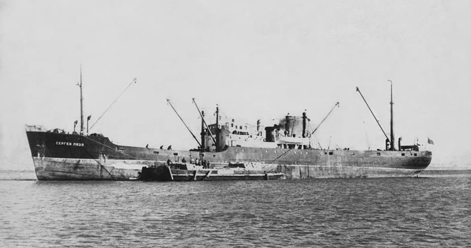 Пароход «Сергей Лазо»