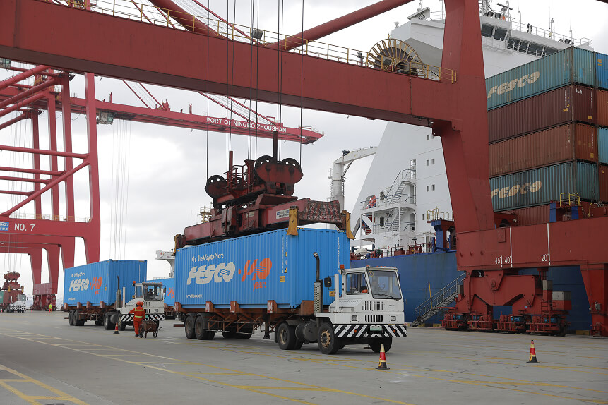 Контейнеры FESCO-140<br class="only-desktop"> в порту Нинбо-Чжоушань в Китае