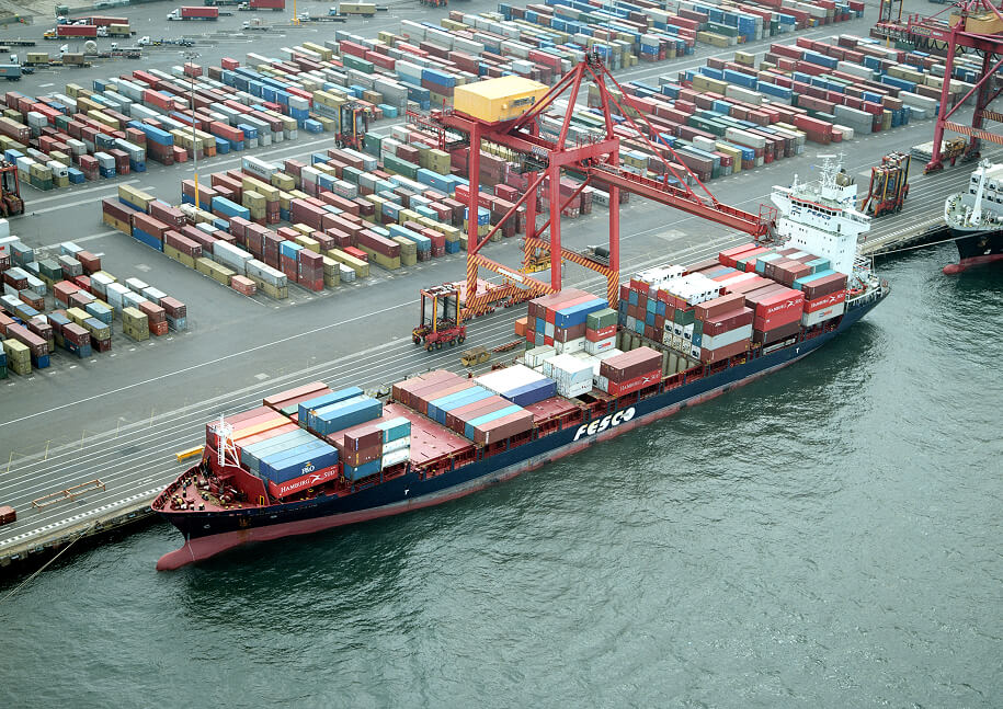 Контейнеровоз «Капитан Афанасьев»,<br class="only-desktop"> вторая половина 1990-х годов