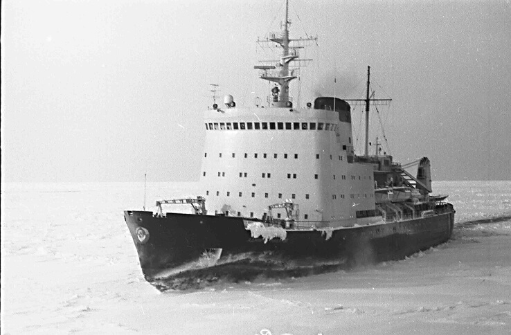 Ледокол «Адмирал Макаров»,<br class="only-desktop"> первая половина 1980-х годов