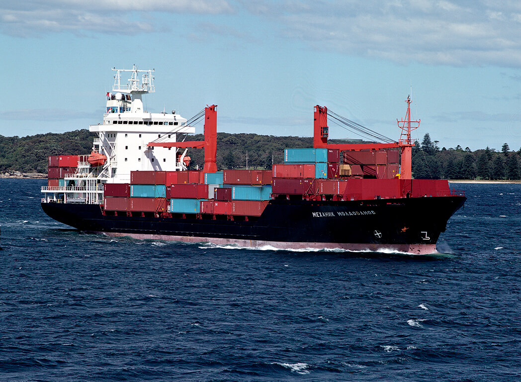 Контейнеровоз «Механик Молдованов»,<br class="only-desktop"> 1997–1998 годы